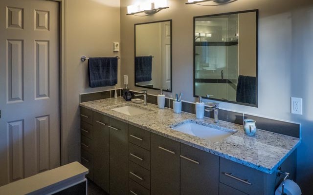 Cordova Bay Bathroom